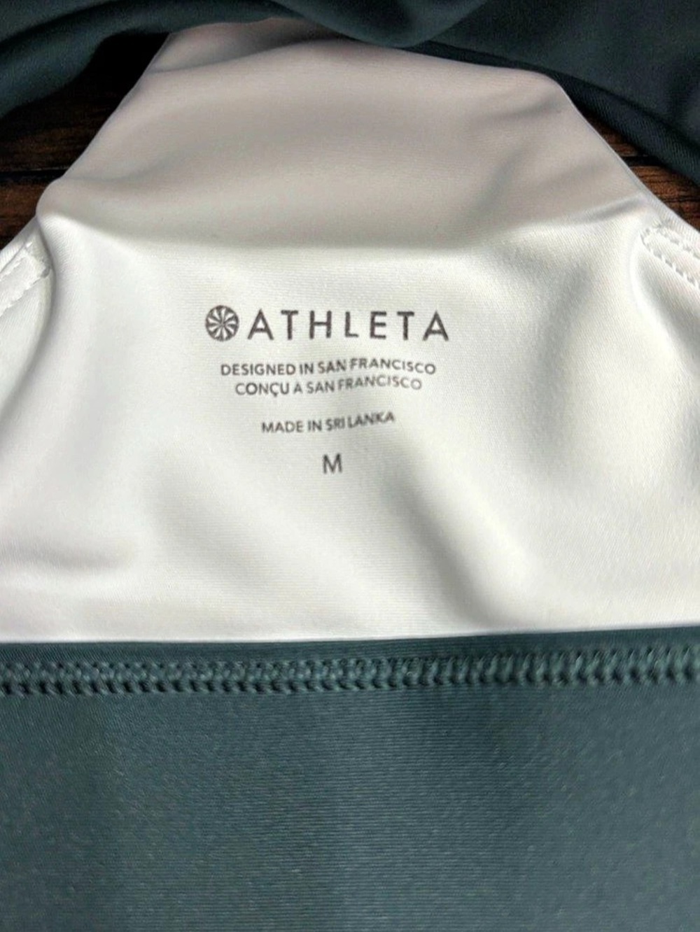 Athleta dark green sports bra Medium Like New - Picture 4 of 4